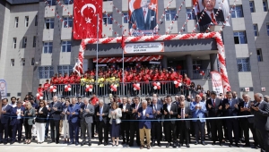 Adil Sani Konukoğlu Spor Lisesi'nin açılışı törenle yapıldı