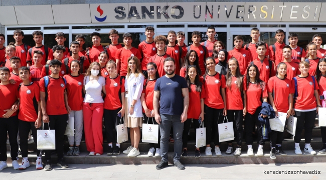 ADİL SANİ KONUKOĞLU SPOR LİSESİ ÖĞRENCİLERİ SANKO ÜNİVERSİTESİ'NDE