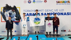 Karate şampiyonasına Büyükşehir damga vurdu