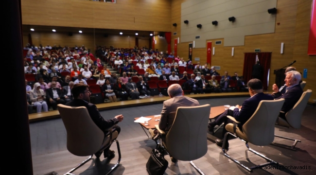 SOSYAL MESELELERE PROF. DR. EROL GÜNGÖR'ÜN YAKLAŞIMI KONUŞULDU