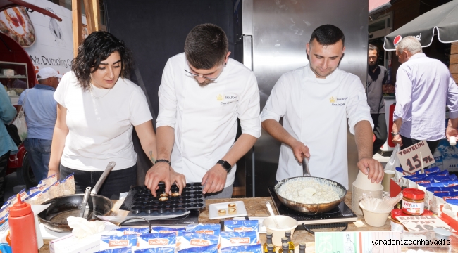 Üsküdar Belediyesi Türkiye'nin ilk Gastronomi Sokağı'na imza attı