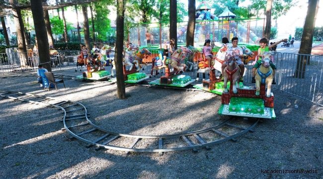 Büyükşehir bir lunaparkı daha hizmete açtı