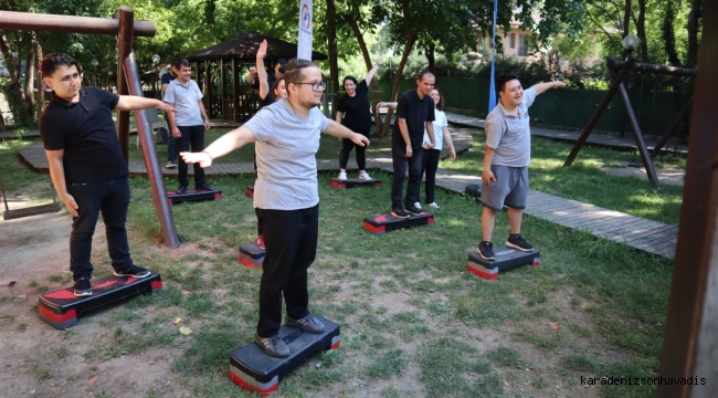 SPOR AKADEMİSİ KUSURSUZLAR İLE BULUŞTU