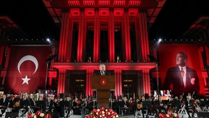 “Büyük Taarruz, kendimize yeni bir gelecek inşa ettiğimiz tarihî ve önemli bir dönüm noktasıdır”