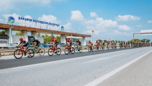 Tour Of Sakarya’ya Büyükşehir imzası: SBB Pro Team’dan Vitaly podyumda