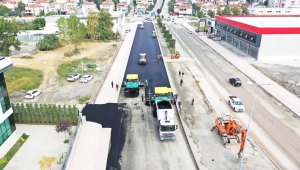 Sakarya Büyükşehir şehrin en geniş caddesini hazırlıyor