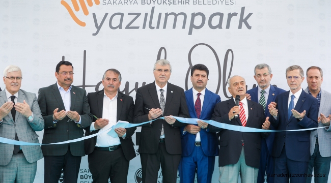 Sakarya Milli Yazılım Teknolojisi’nin bir parçası olacak: “Gençlerimizde o ışığı görüyoruz”