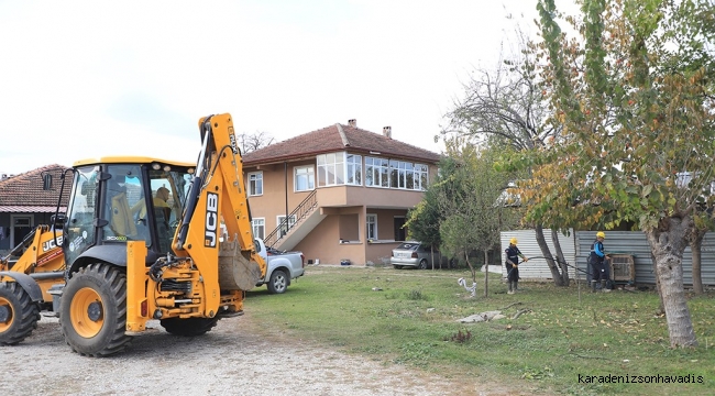 Çeşmebaşı Mahallesi’nin içme suyu sorunu 8 bin 500 metrelik hat ile çözüme kavuşuyor