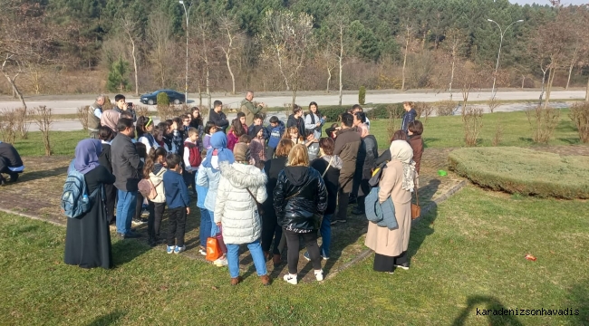 BAŞKAN ÖZLÜ, ÇOCUK MECLİSİNE VERDİĞİ SÖZÜ TUTTU