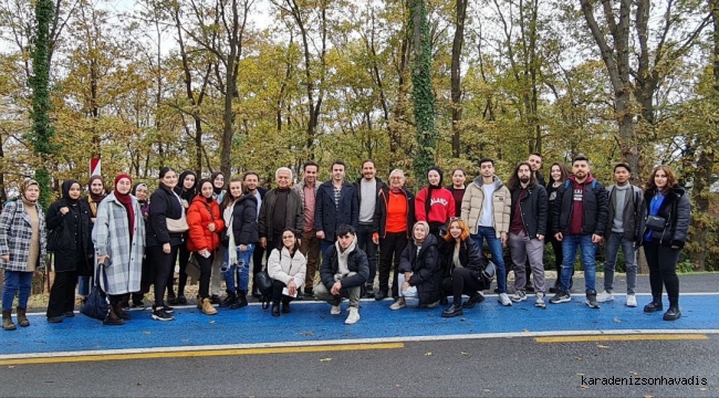 Sakarya’nın tarihi yapılarını ve mimarilerini incelediler