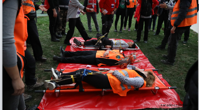 AKUT VAKFI, 7 BİN GÖNÜLLÜYLE İSTANBUL'U DEPREME HAZIRLIYOR!