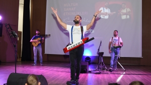 Karasu Belediyesi, Konser Adam'la Unutulmaz Bir Çocuk Etkinliği Gerçekleştirdi