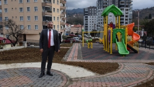 BOZCAALİ MAHALLESİNDE YAPIMI DEVAM EDEN ‘ÇOCUK VE AİLE PARKI’NDA SONA GELİNDİ