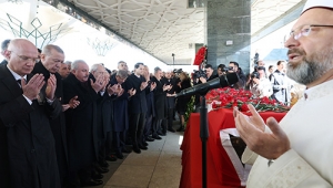 Erdoğan, eski CHP Genel Başkanı Baykal'ın cenaze törenine katıldı 