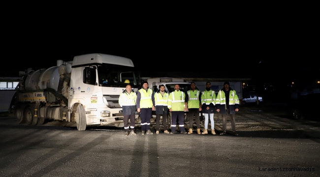 Deprem bölgesinin altyapı onarımına Sakarya Büyükşehir Belediyesi'nden destek