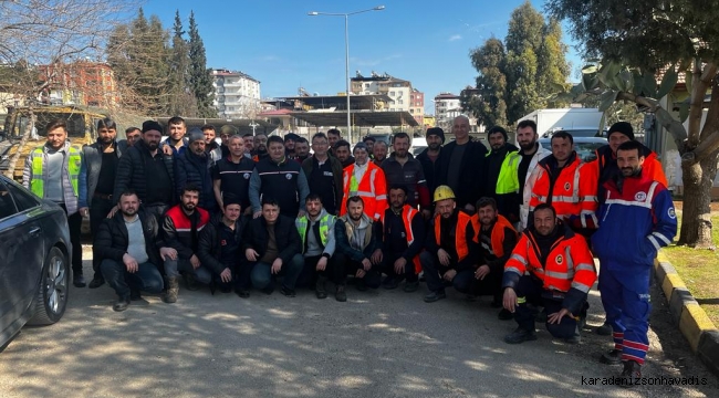 GMİS YÖNETİMİ, DEPREM BÖLGESİNDE MADENCİYE DESTEK VERİYOR