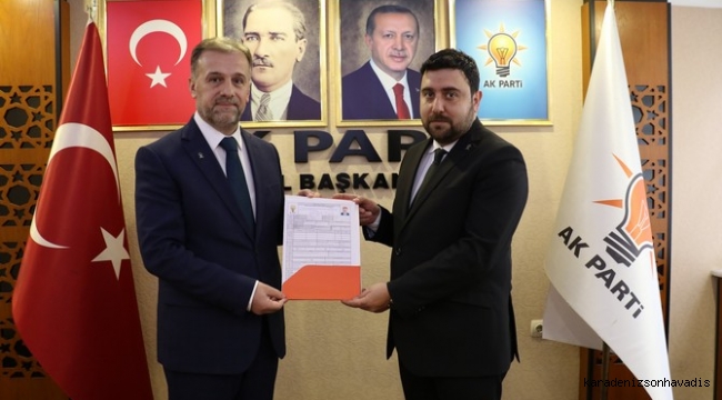 Doç. Dr. Kemal Şamlıoğlu, AK Parti Rize'de Aday Adaylığı Başvurusunu Yaptı