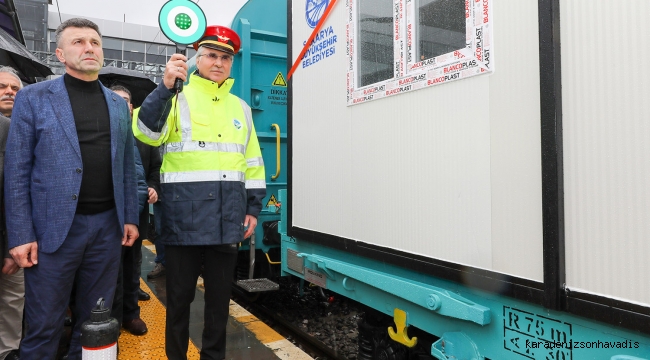 Sakarya'dan İskenderun'a kardeşlik treni 40 konteyner daha yola çıktı