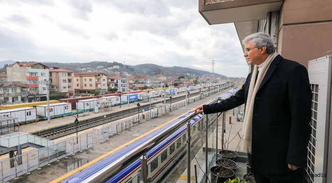 Sakarya Kardeşlik Kenti için ilk konteynerler İskenderun’a yola çıktı