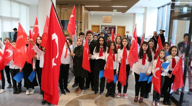 SGM’de duygu dolu gösteri: “Bir nesil onların destanıyla büyüyor”