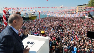 Cumhurbaşkanı Erdoğan '' Bursa’nın Gemlik ilçesinde halka hitap etti.