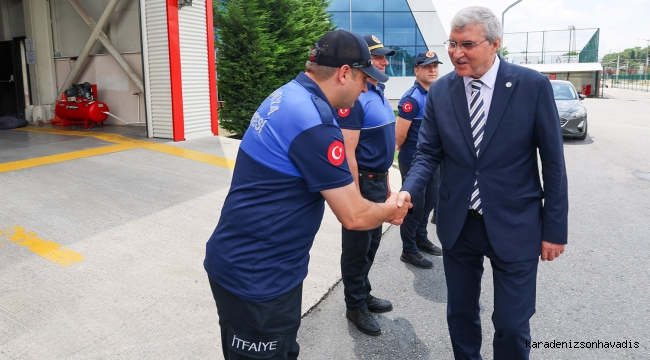 “Bayramlar birlik ve beraberliğimizi güçlendirdiğimiz mübarek günlerdir”