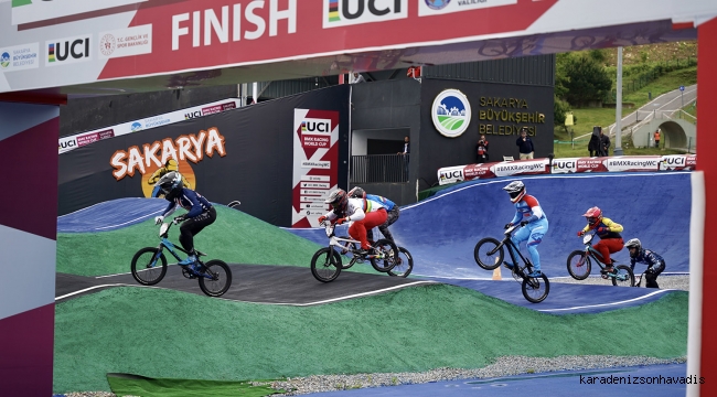 BMX Dünya Kupası'nın son gününden kareler