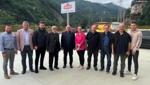 Rize Milletvekili Mertoğlu Çamlıhemşin’de temaslarda bulundu