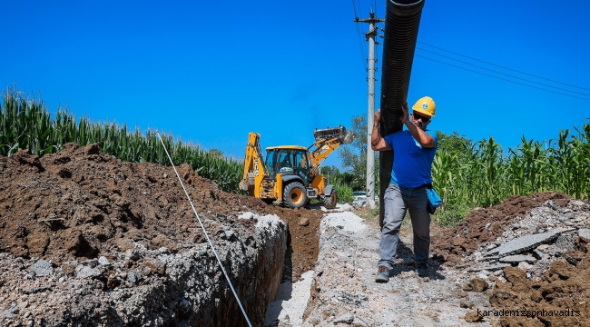 Büyükşehir’den Akyazı’nın güçlü altyapı ağına bin 500 metrelik kanalizasyon hattı