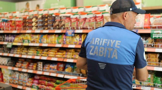 Arifiye zabıtasından market denetimi