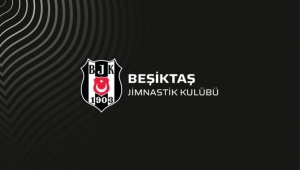 Beşiktaşlı Ghezzal’ın Oğlu ve Kayınvalidesi Trafik Kazası Geçirdi