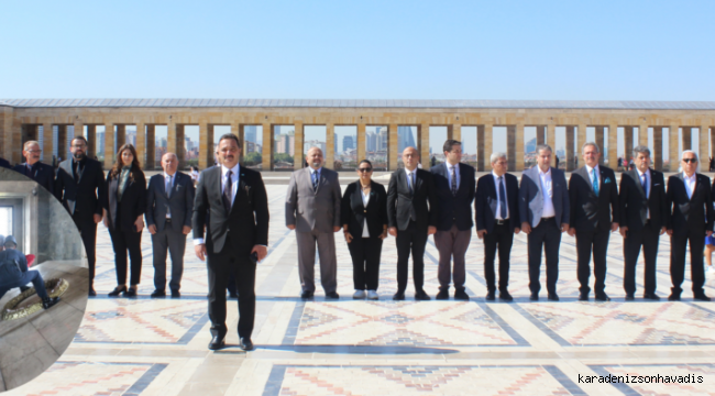 TİMBİR Heyeti Anıtkabir’de Ata’nın Huzurunda