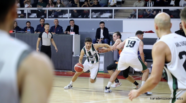 Büyükşehir basketbol evinde galibiyet için parkeye çıkıyor