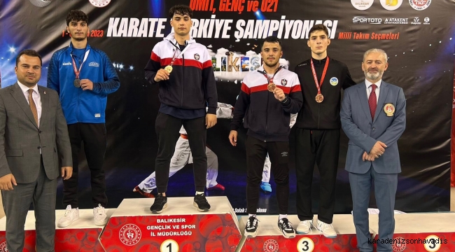 Büyükşehir karate sporcularından gurur tablosu