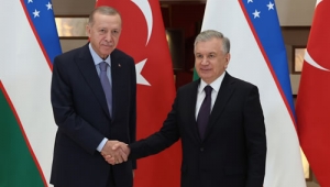 Cumhurbaşkanı Erdoğan, Özbekistan Cumhurbaşkanı Mirziyoyev ile görüştü