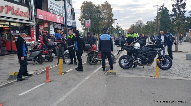 İSTANBUL CADDESİNDE MOTOSİKLET DENETİMİ