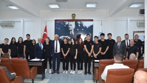 Kdz. Ereğli Lisesi'nin başarılı sporcuları ödüllendirildi