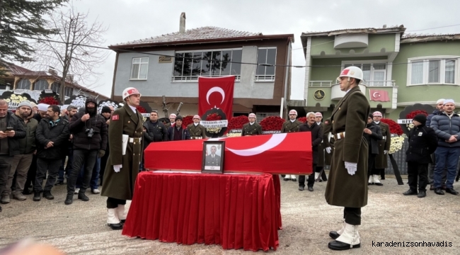 Amasya kahraman şehidini uğurladı