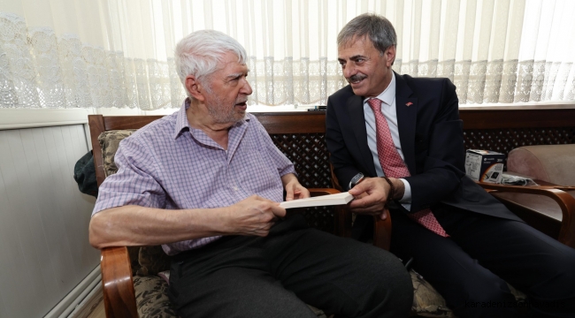 Başkan Alemdar’dan anlamlı ziyaret: “Necati Mert, şehrimizin önemli bir değeridir”