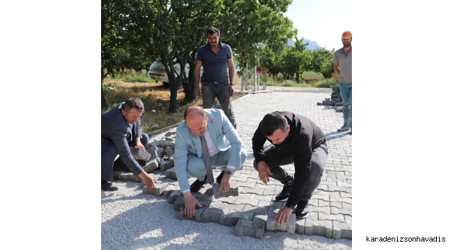 BAŞKAN YILDIZ YOL YAPIM ÇALIŞMALARINI YERİNDE İNCELEDİ