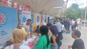Ankara'da 'Üniversite Tanıtım ve Tercih Günleri' başladı