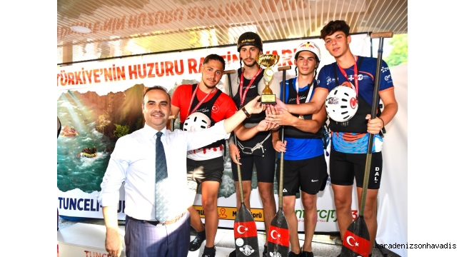 ÇAYKUR Spor Rafting U19 Erkekler Tunceli’de şampiyon oldu