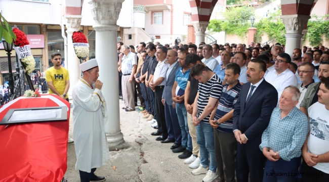 Genç madenci son yolculuğuna uğurlandı