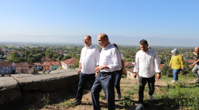 Konuralp Antik Tiyatrosu'na seyir terası planlanıyor