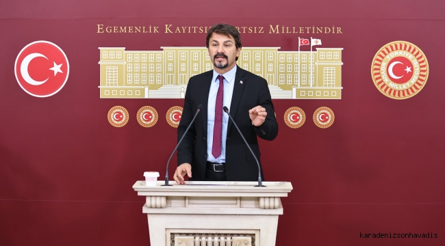  Milletvekili ERTUĞRUL,ERDEMİR’in özel endüstri bölgesi ilan edilmesi ile ilgili TBMM’de bir basın toplantısı düzenledi.