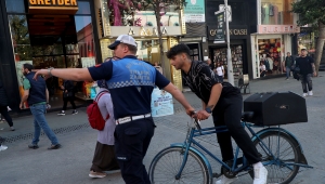 Çark’ta huzur mesaisi: Zabıta ekipleri vatandaşlara tek tek anlatıyor