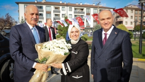 TBMM Başkanı Kurtulmuş'tan Düzce Belediyesi'ne ziyaret