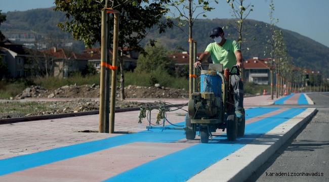 Yeni arterde bisiklet yolu da tamamlandı