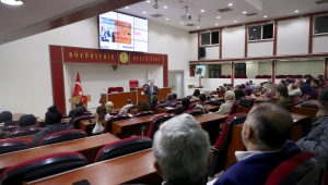 “Kişisel verilerimizi koruyabilmek için ‘yapay zekayı’ tanımalıyız”