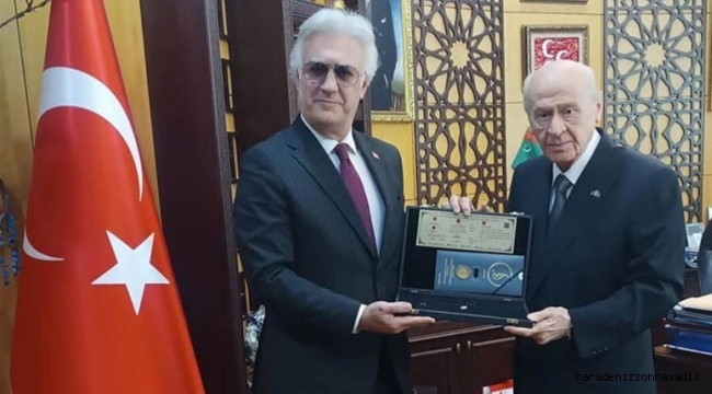 Tamer Karadağlı, MHP Lideri Devlet Bahçeli’yi ziyaret etti